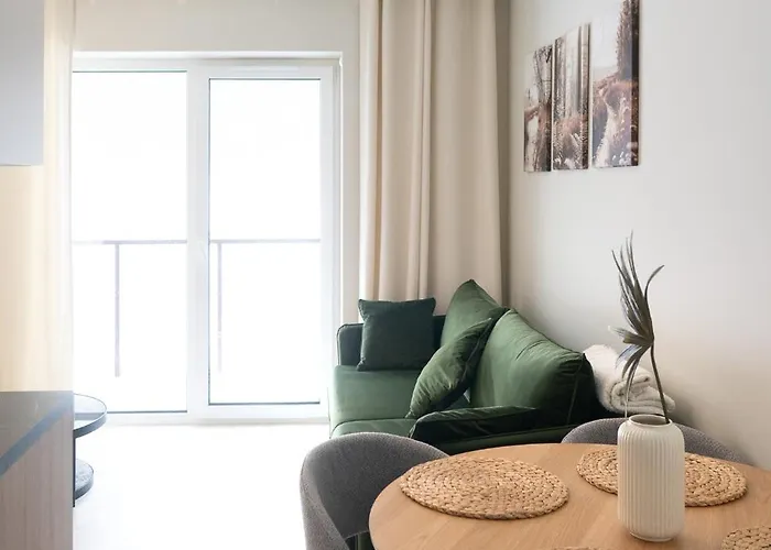 Zieleniec Apartment *